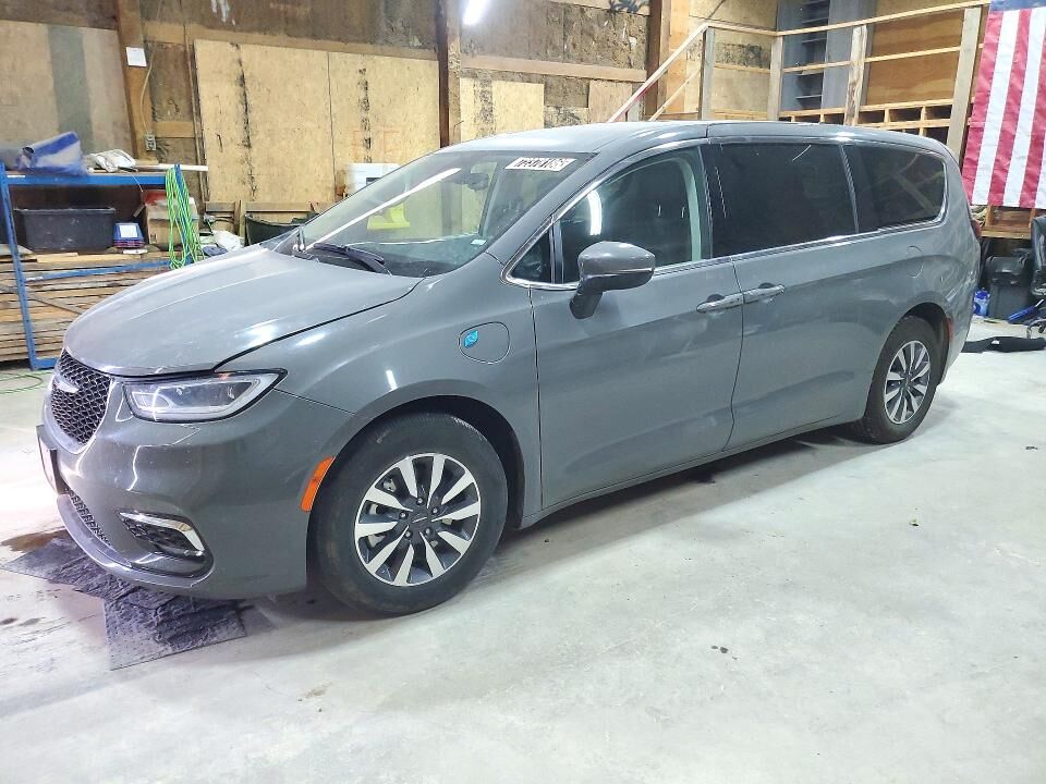 2023 CHRYSLER Pacifica