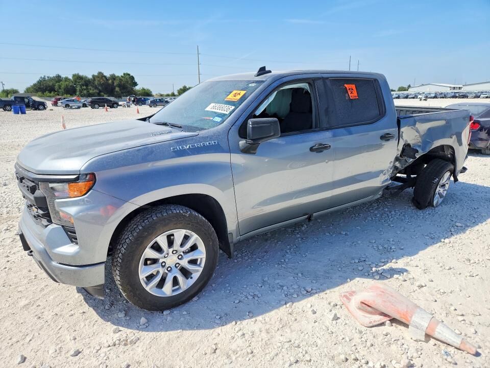 2025 CHEVROLET Silverado