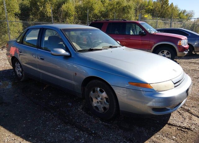 2002 SATURN LS2