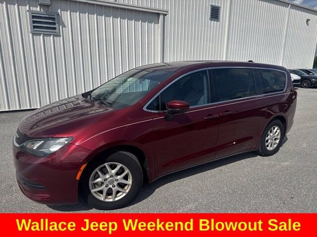 2017 CHRYSLER Pacifica