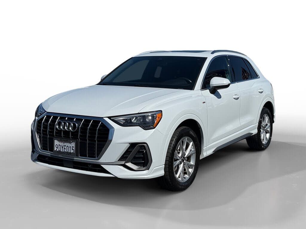 2022 AUDI Q3