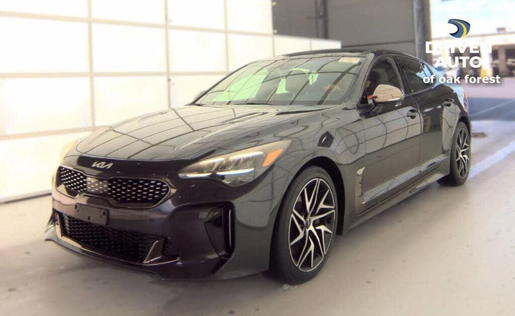 2022 KIA Stinger