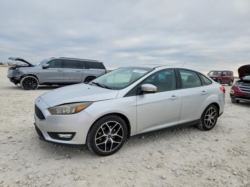 2017 FORD Focus