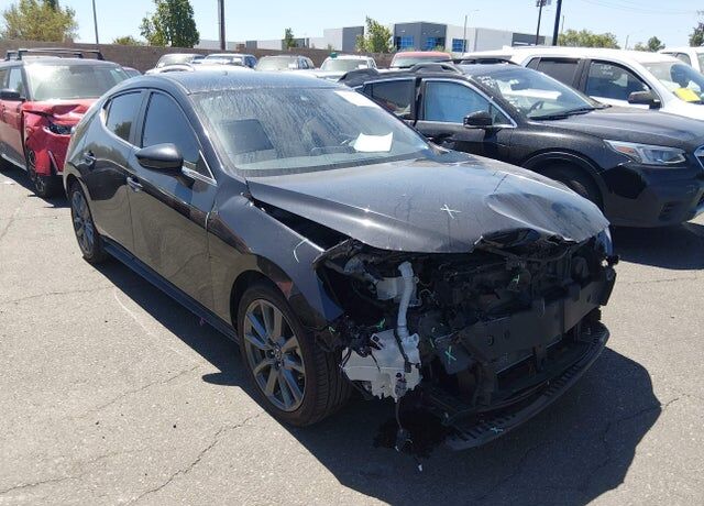 2021 MAZDA Mazda3