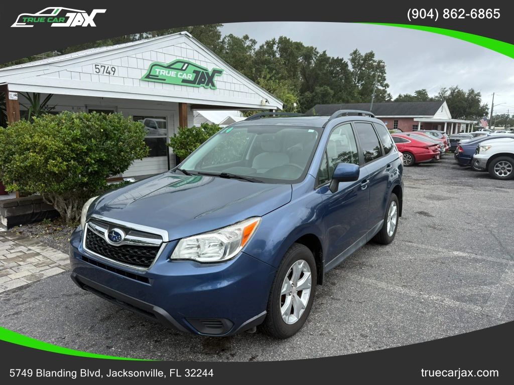 2014 SUBARU Forester
