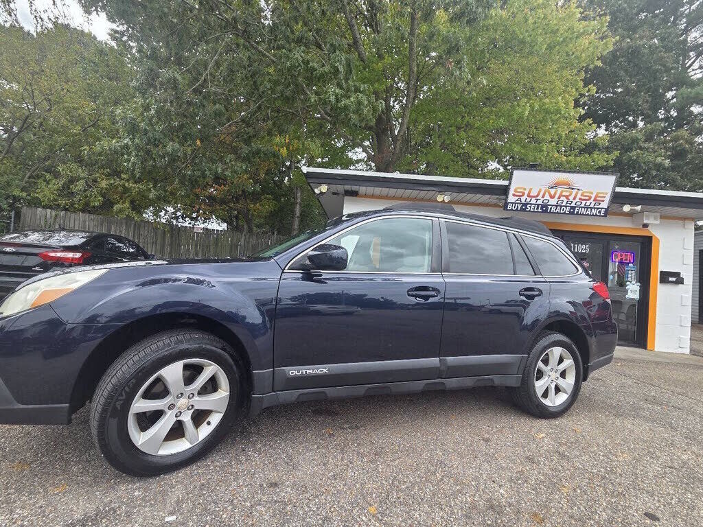 2013 SUBARU Outback