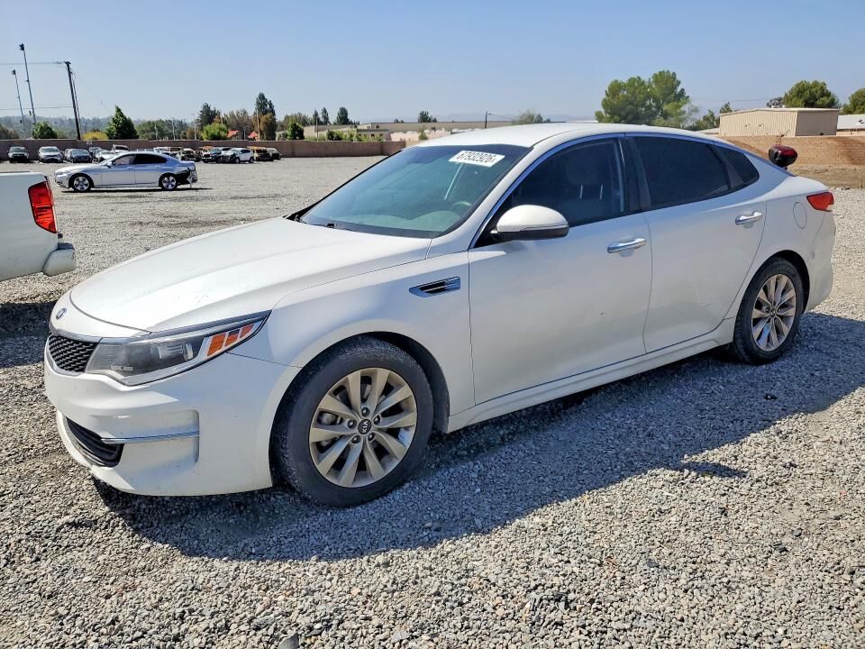 2018 KIA Optima