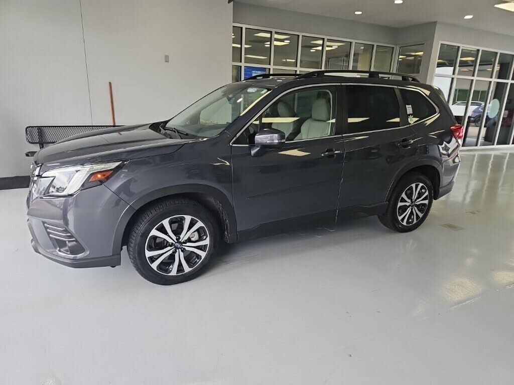 2023 SUBARU Forester