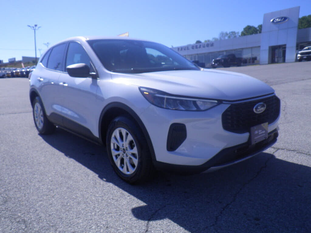 2025 FORD Escape