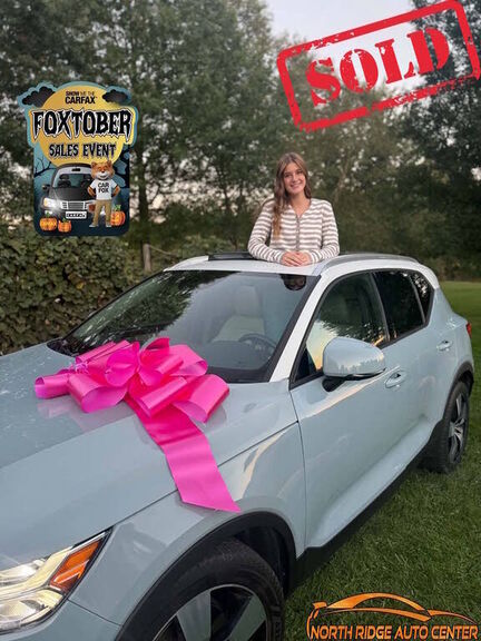 2019 VOLVO XC40