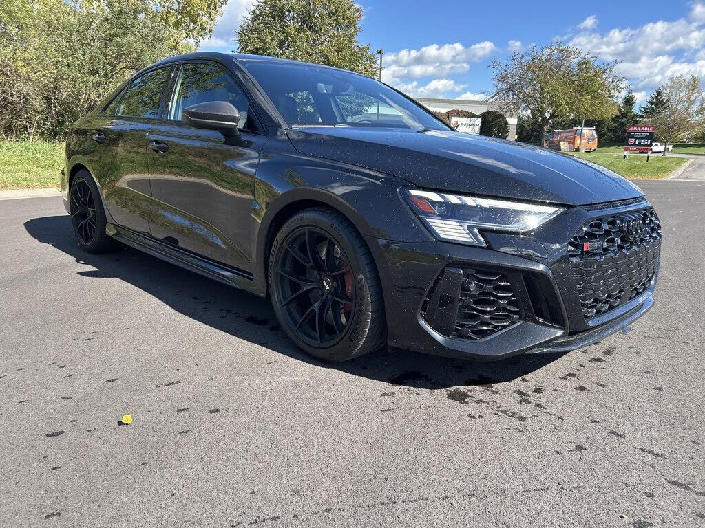 2024 AUDI RS3