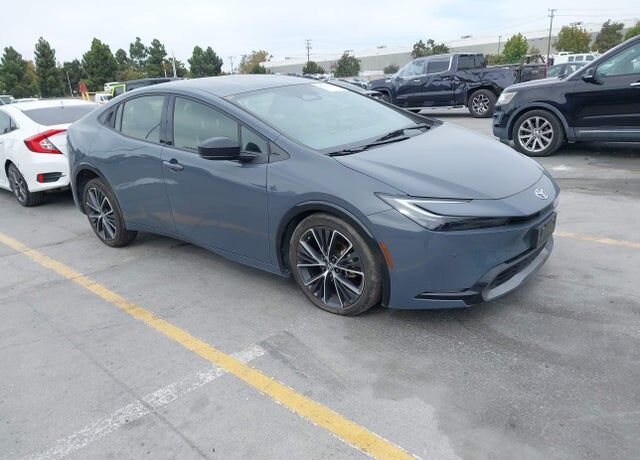 2024 TOYOTA PRIUS