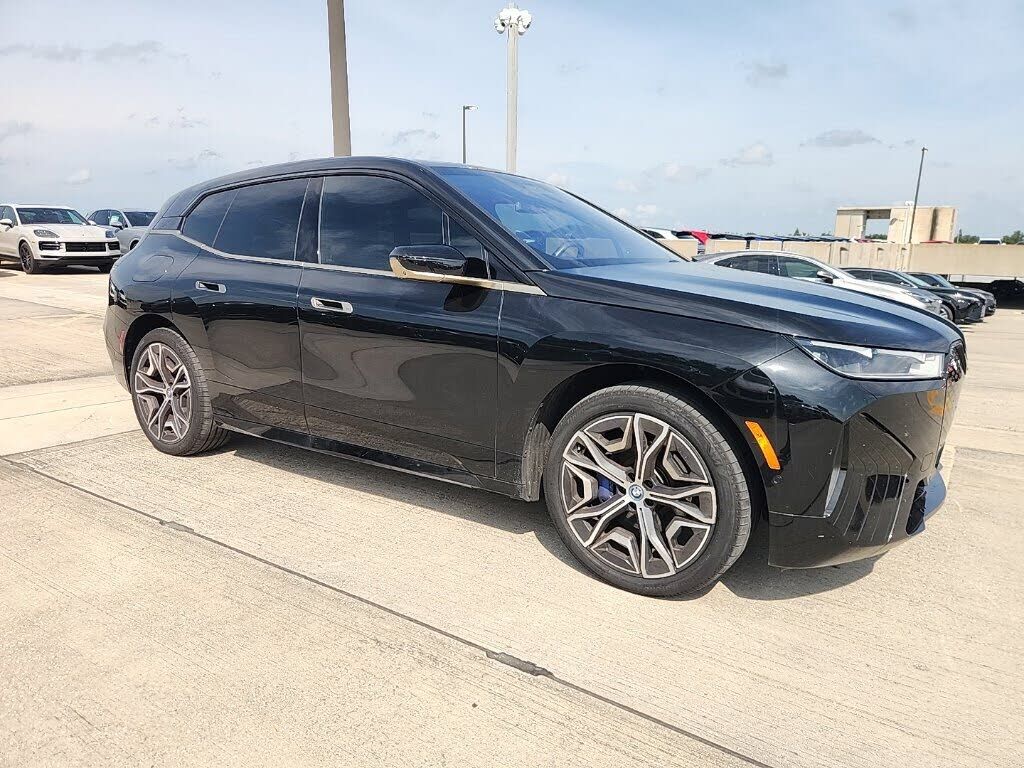 2024 BMW ix