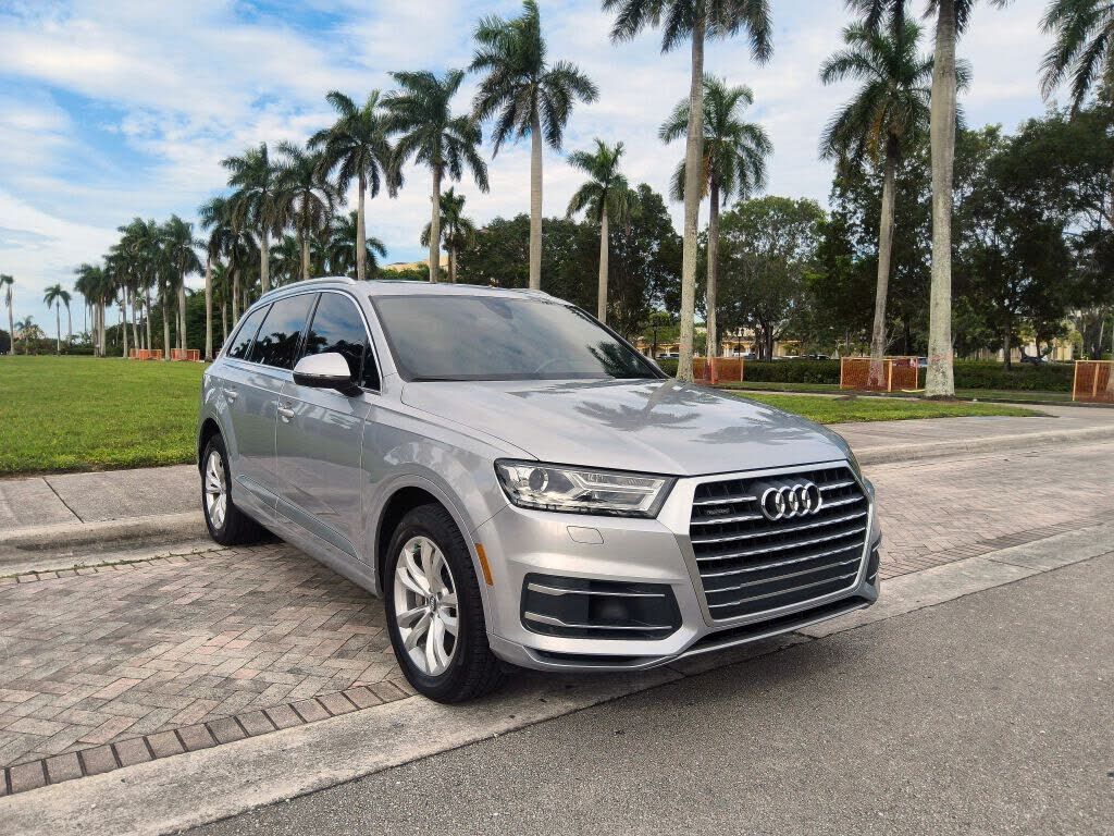 2019 AUDI Q7