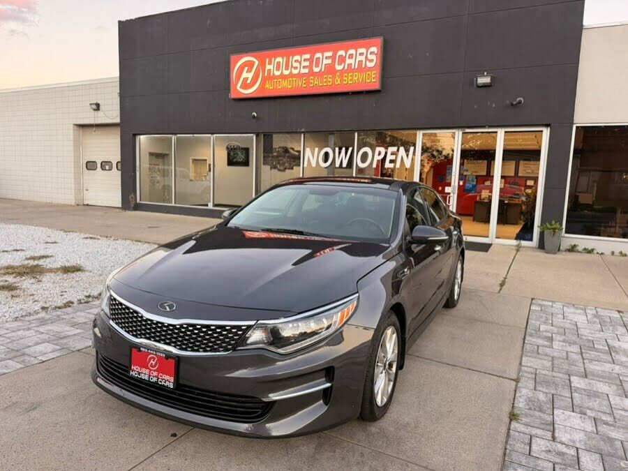 2018 KIA Optima
