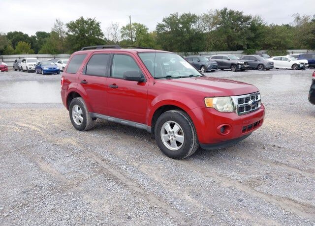 2009 FORD Escape