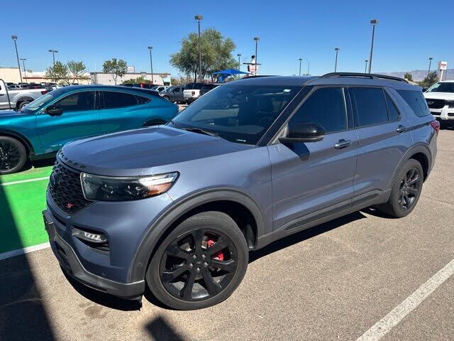 2021 FORD Explorer