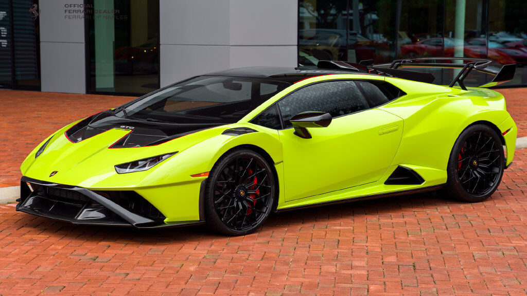 2022 LAMBORGHINI Huracan STO
