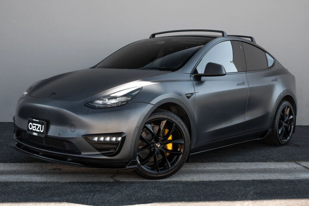 2022 TESLA Model Y