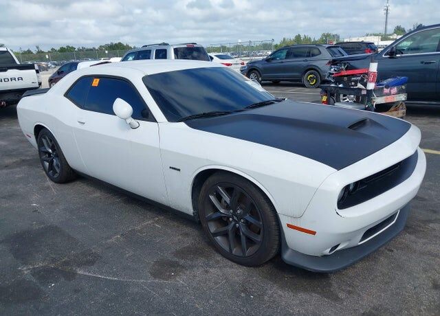 2019 DODGE Challenger