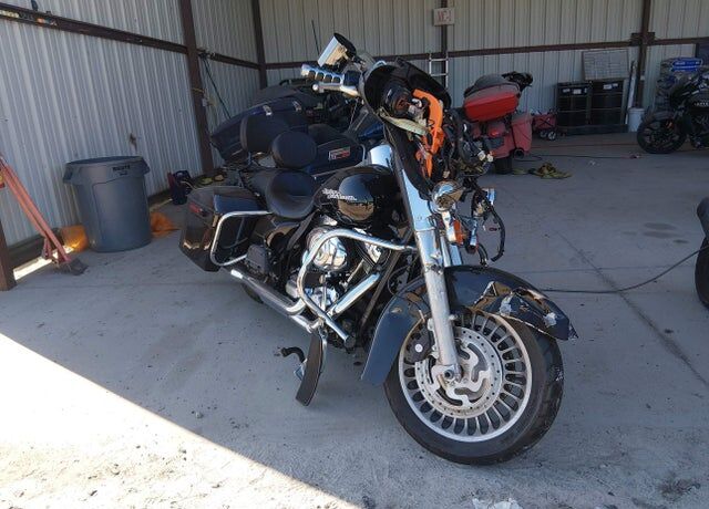 2012 HARLEY DAVIDSON Electra Glide Ultra Classic 103