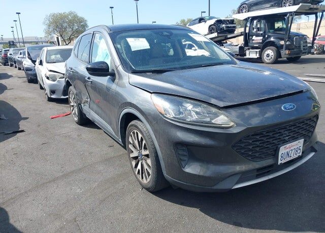 2020 FORD Escape