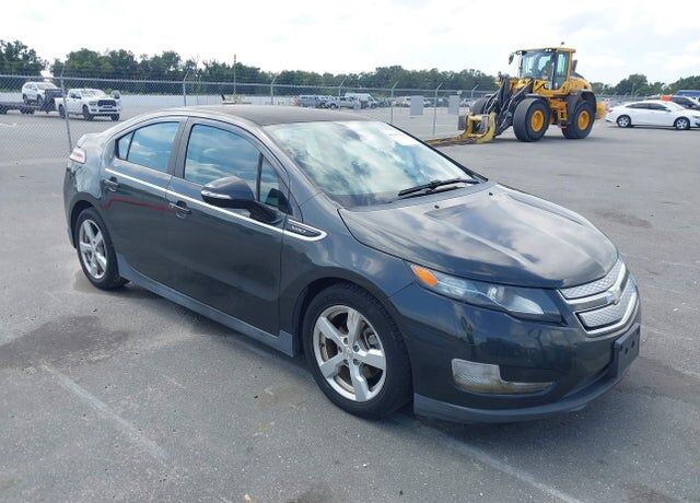 2014 CHEVROLET Volt