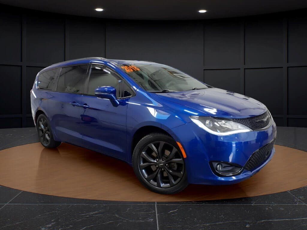 2018 CHRYSLER Pacifica