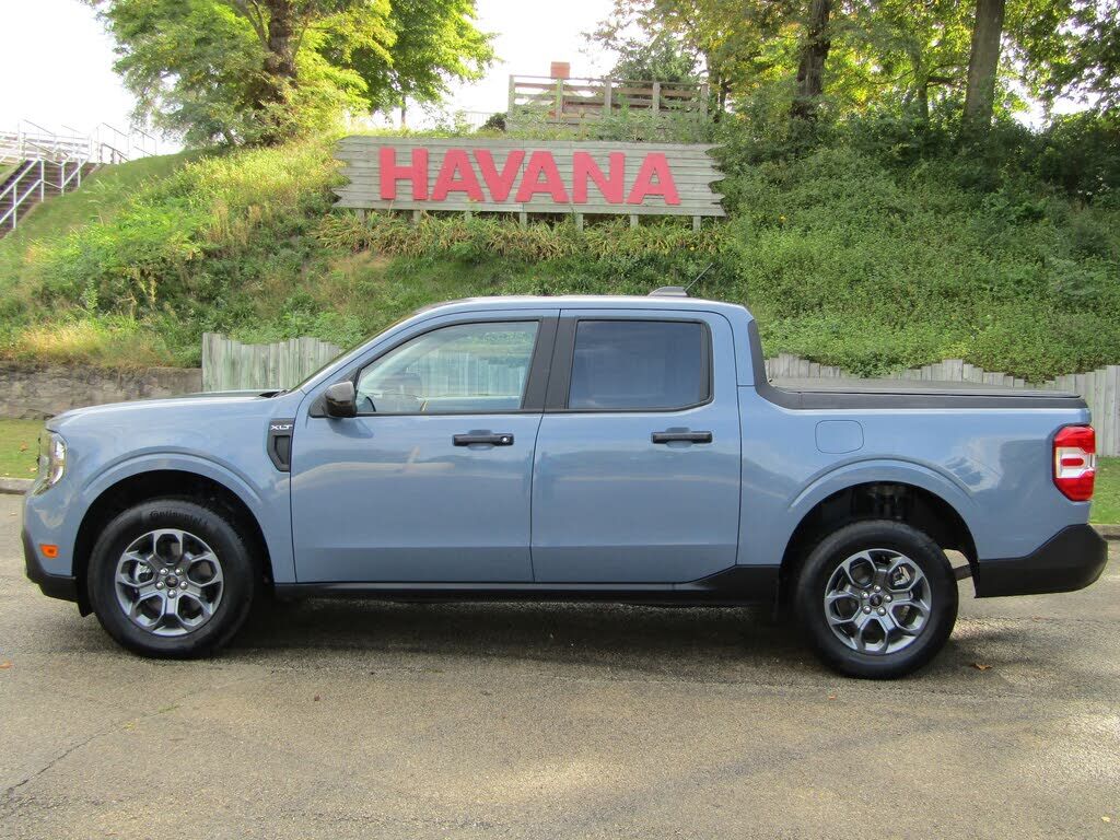 2025 FORD Maverick