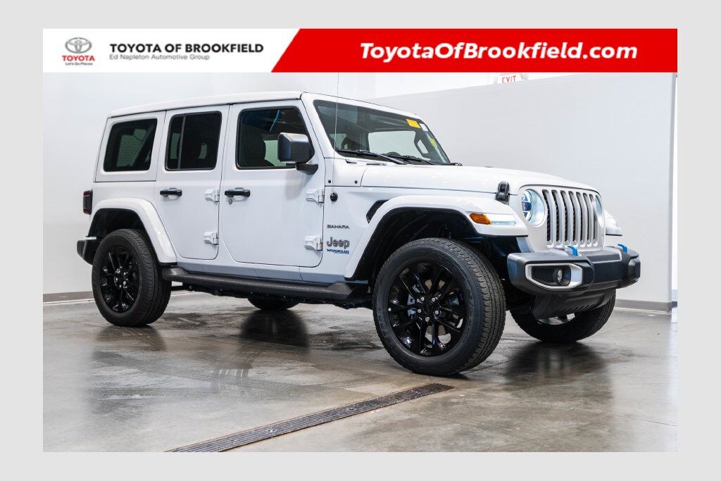 2022 JEEP Wrangler