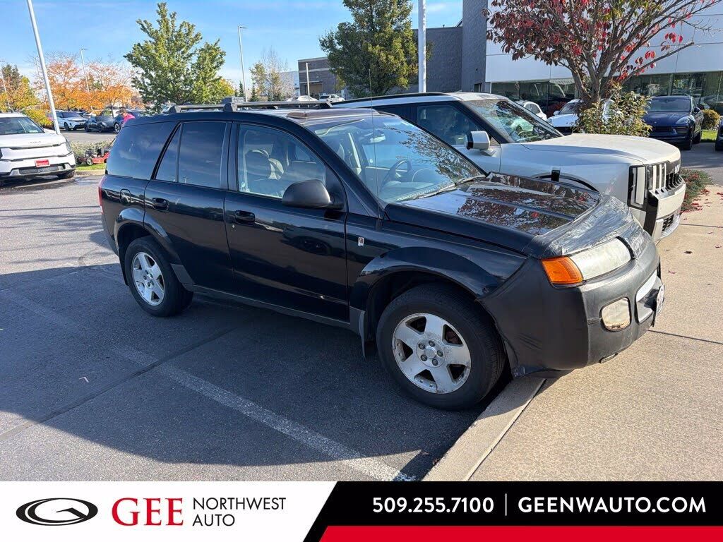 2004 SATURN Vue