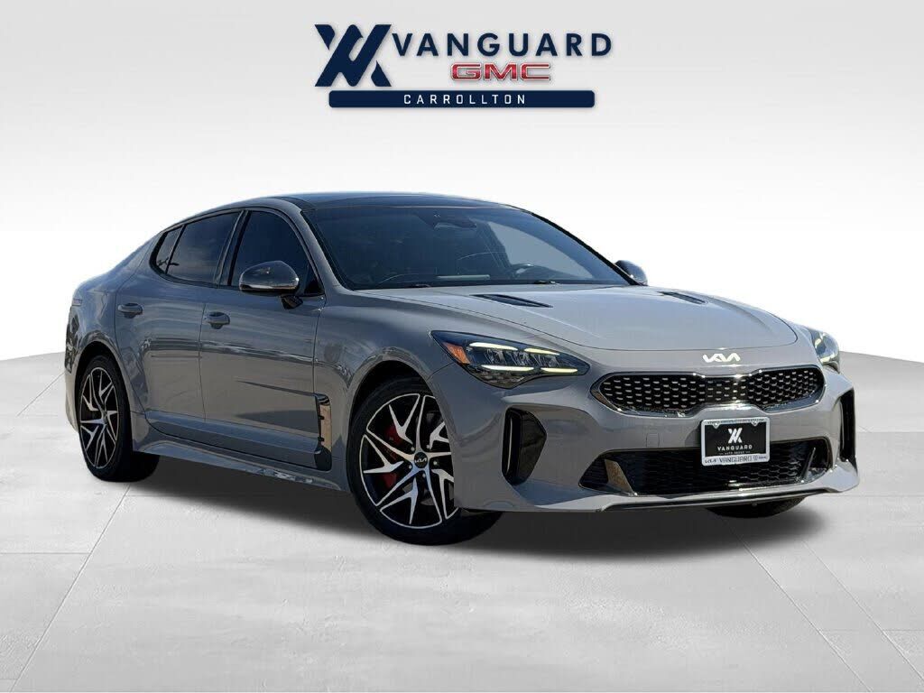 2022 KIA Stinger