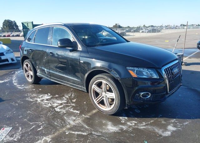 2011 AUDI Q5