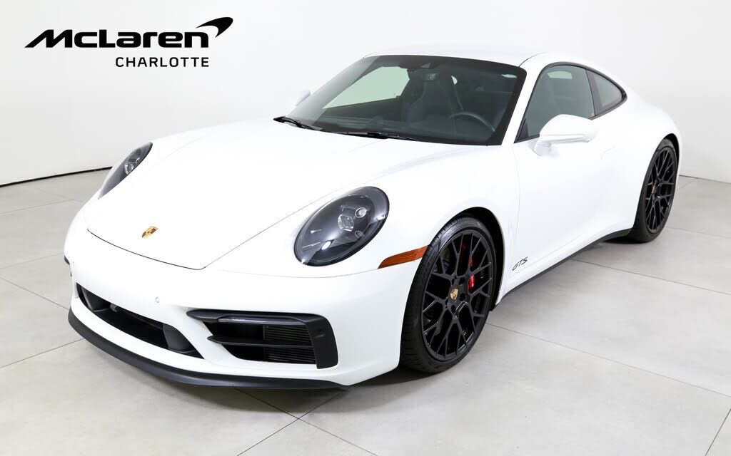 2024 PORSCHE 911