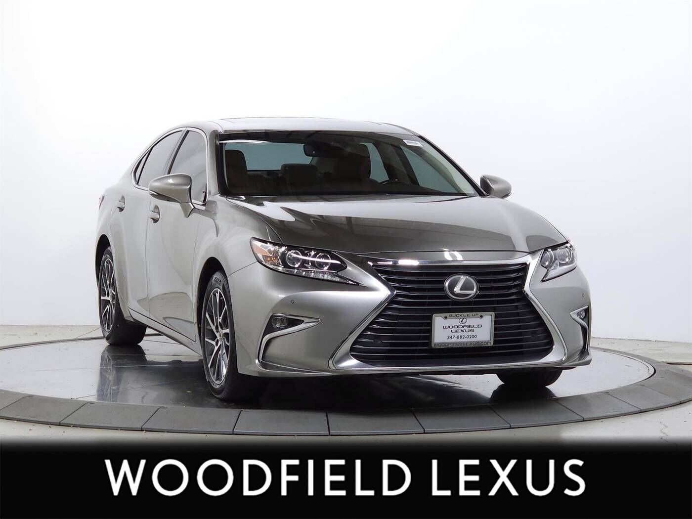 2017 LEXUS ES