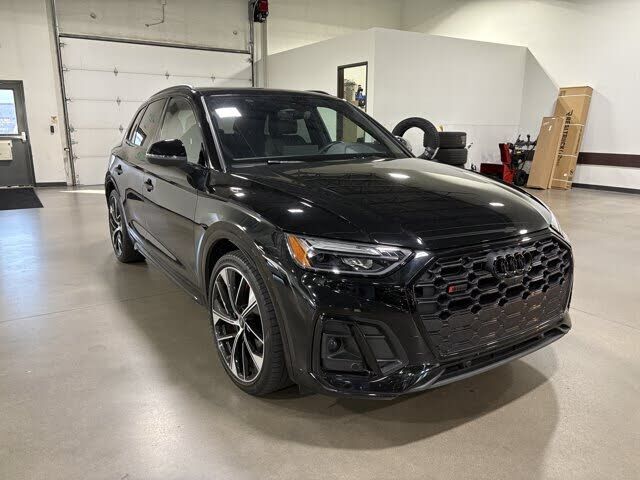 2024 AUDI SQ5