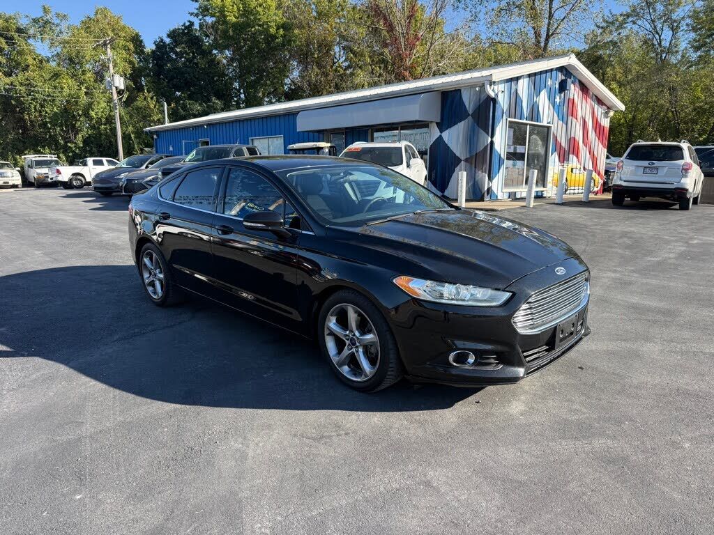 2015 FORD Fusion