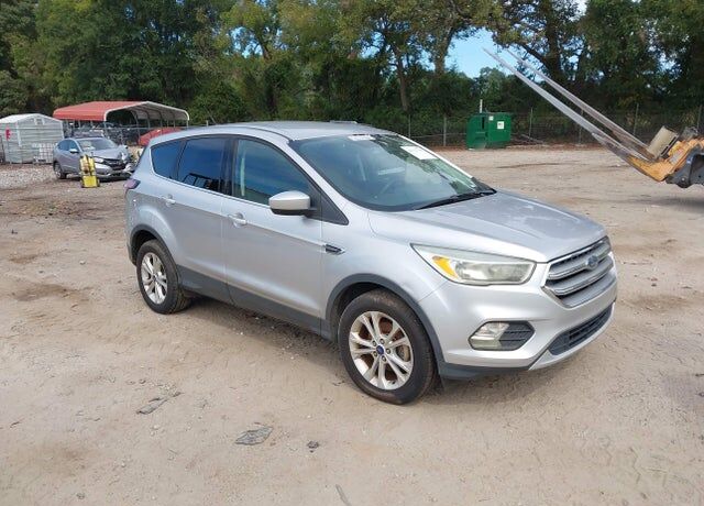2017 FORD Escape