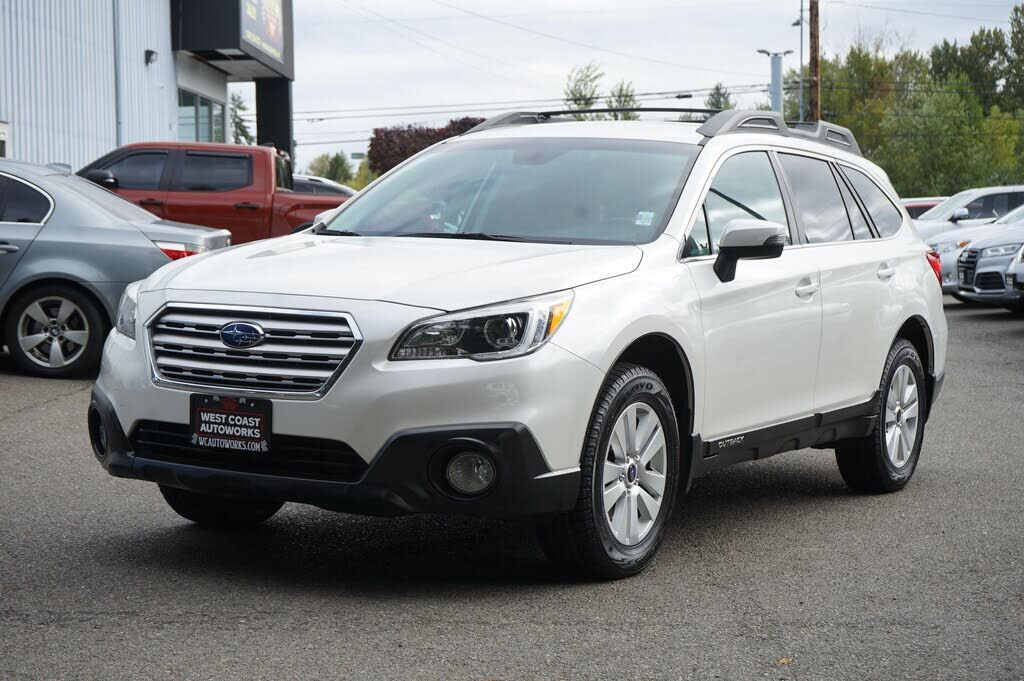 2017 SUBARU Outback