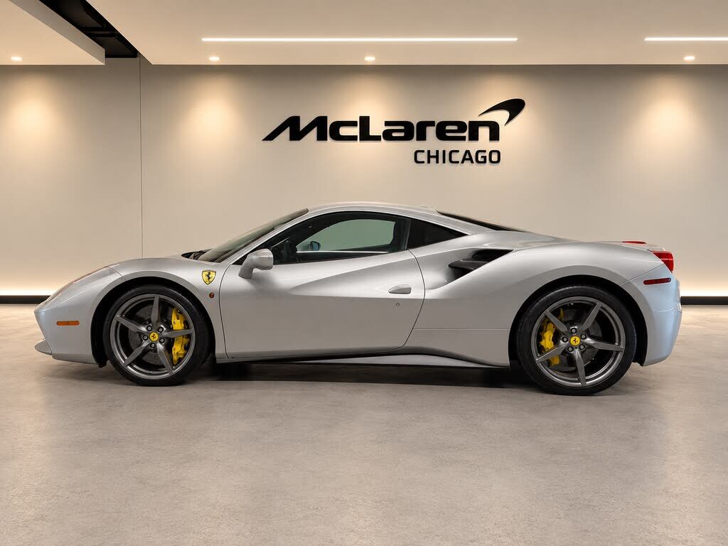 2016 FERRARI 488 GTB