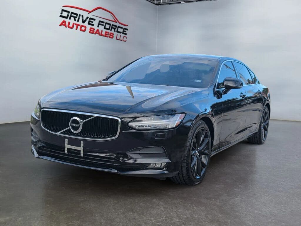 2018 VOLVO S90