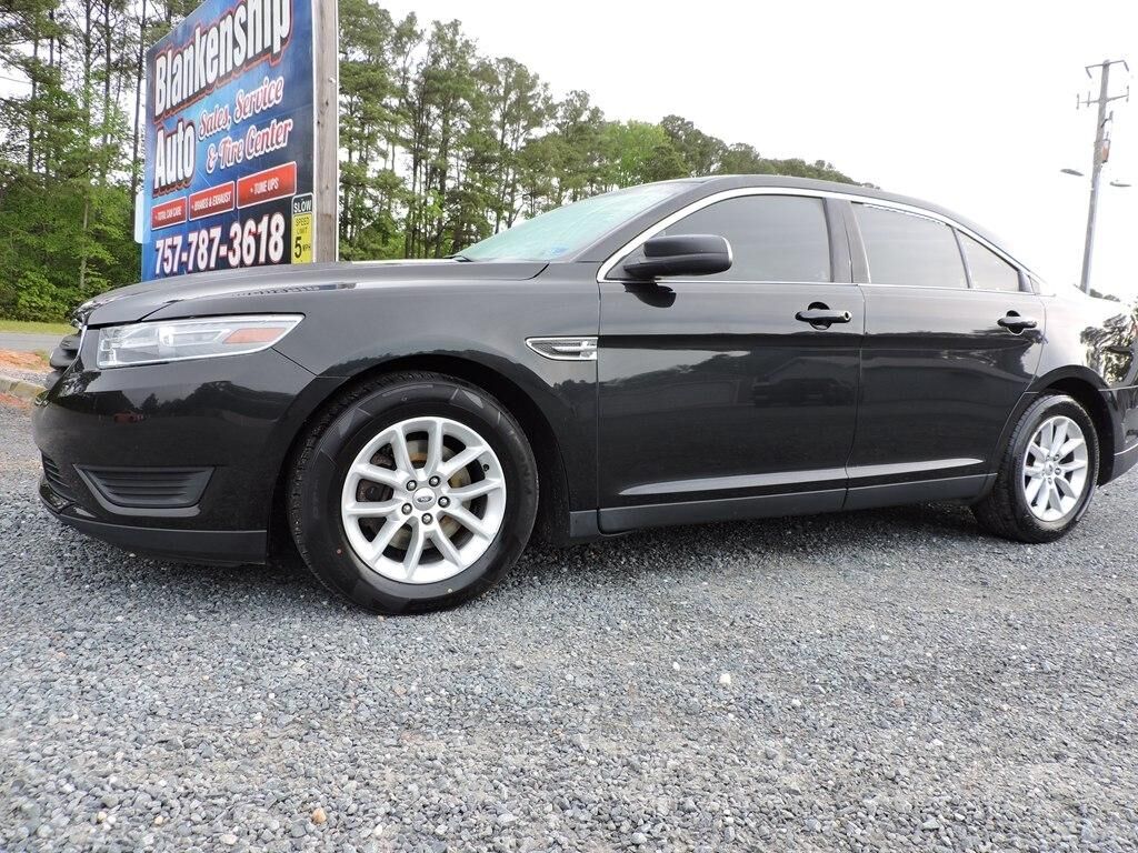 2014 FORD Taurus