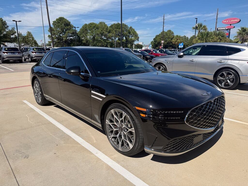 2024 GENESIS G90