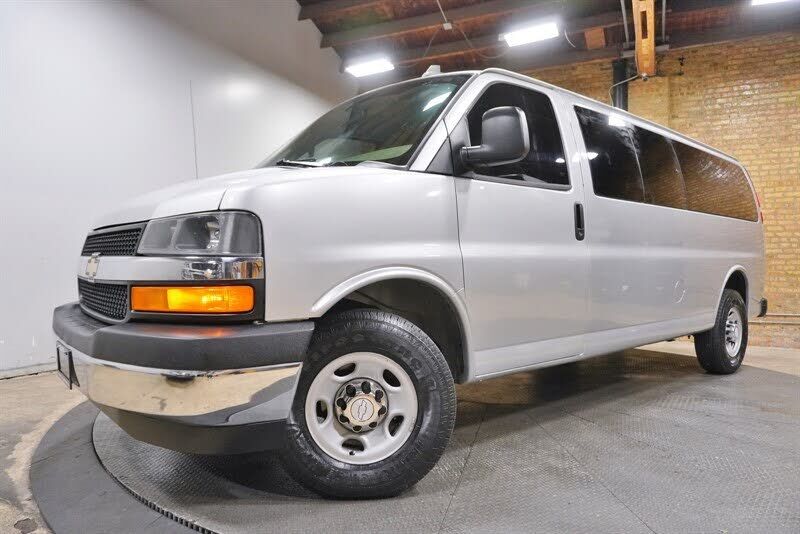 2018 CHEVROLET Express