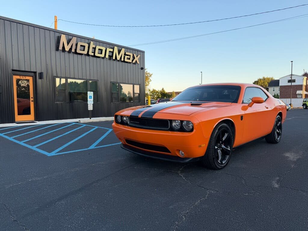 2014 DODGE Challenger