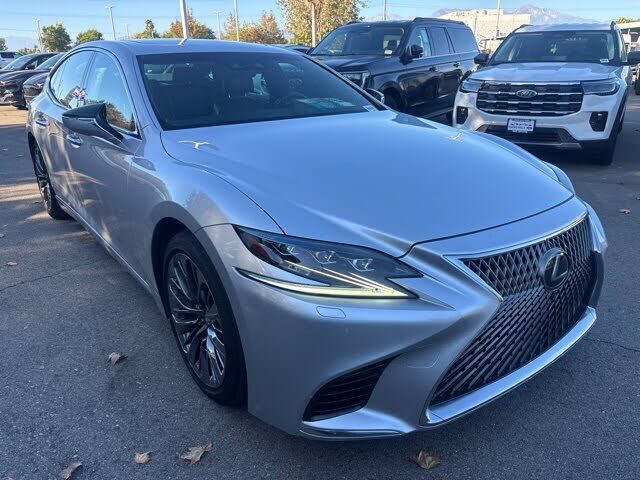 2018 LEXUS LS