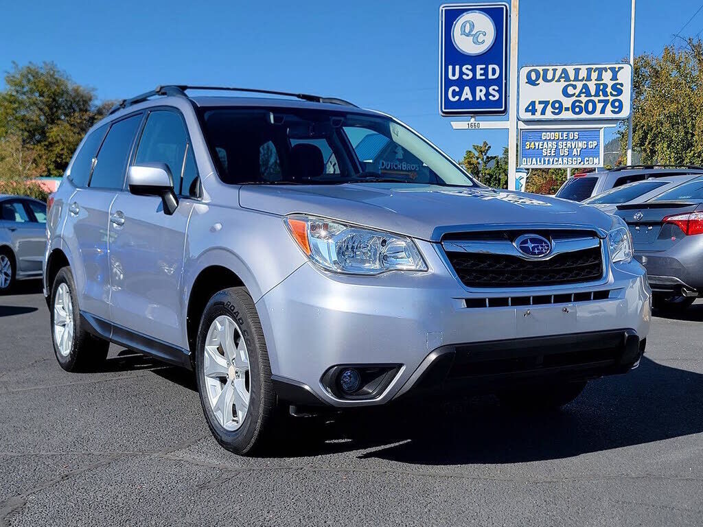 2016 SUBARU Forester