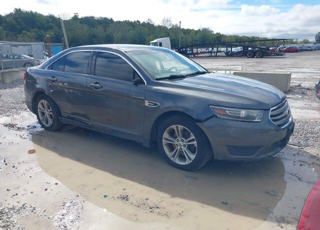 2015 FORD Taurus