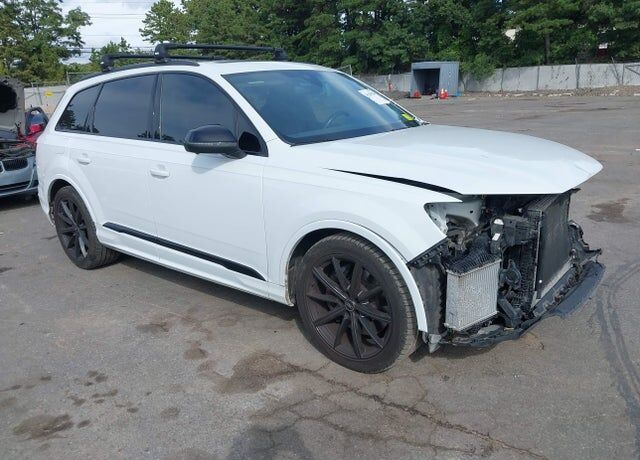 2021 AUDI SQ7