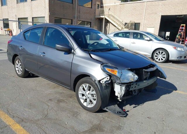 2018 NISSAN Versa